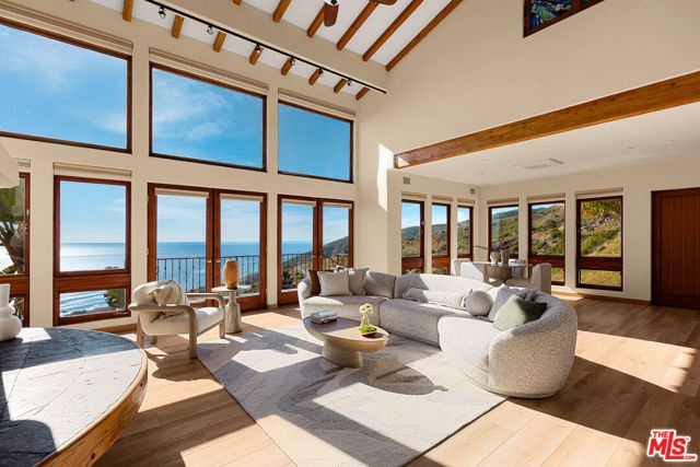 4240 Avenida De La Encinal, Malibu, CA 90265