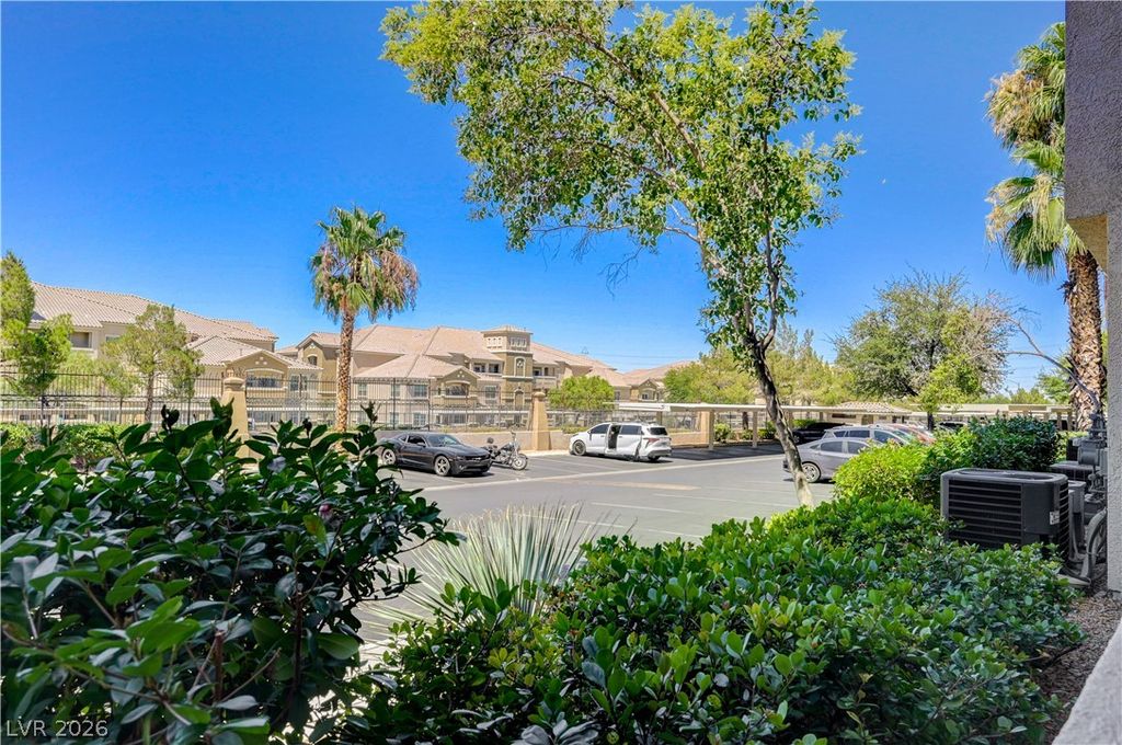7127 South Durango Drive 108, Las Vegas, NV 89113 — photo 2