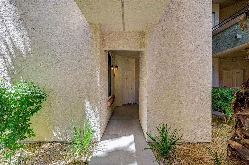 7127 South Durango Drive 108, Las Vegas, NV 89113 — photo 3