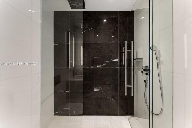 300 BISCAYNE BLVD WAY 2009, Miami, FL 33131