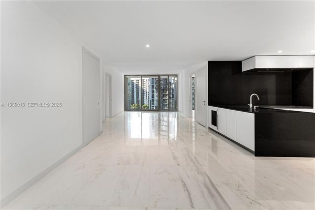 300 BISCAYNE BLVD WAY 2009, Miami, FL 33131