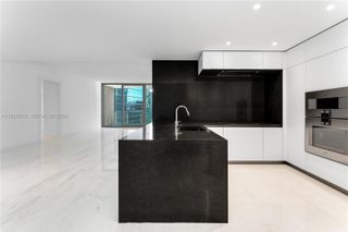 300 BISCAYNE BLVD WAY 2009, Miami, FL 33131