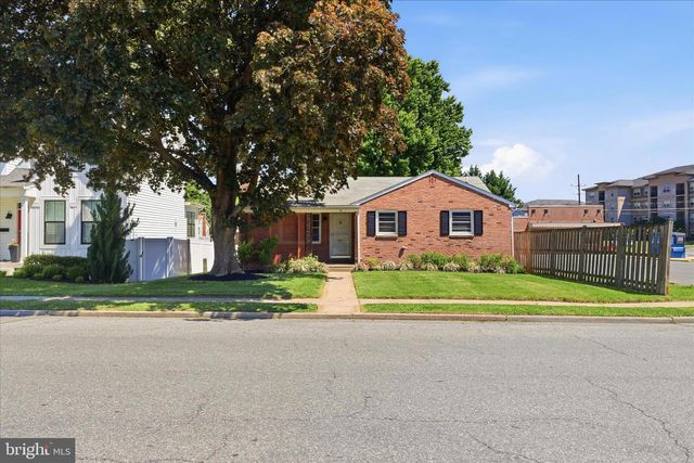 17 E THIRTEENTH ST, Frederick, MD 21701