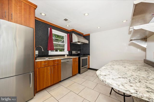 17 THIRTEENTH ST, Frederick, MD 21701