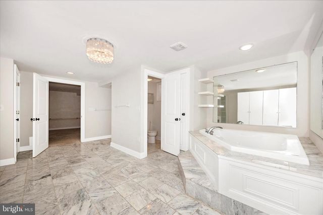 17 THIRTEENTH ST, Frederick, MD 21701