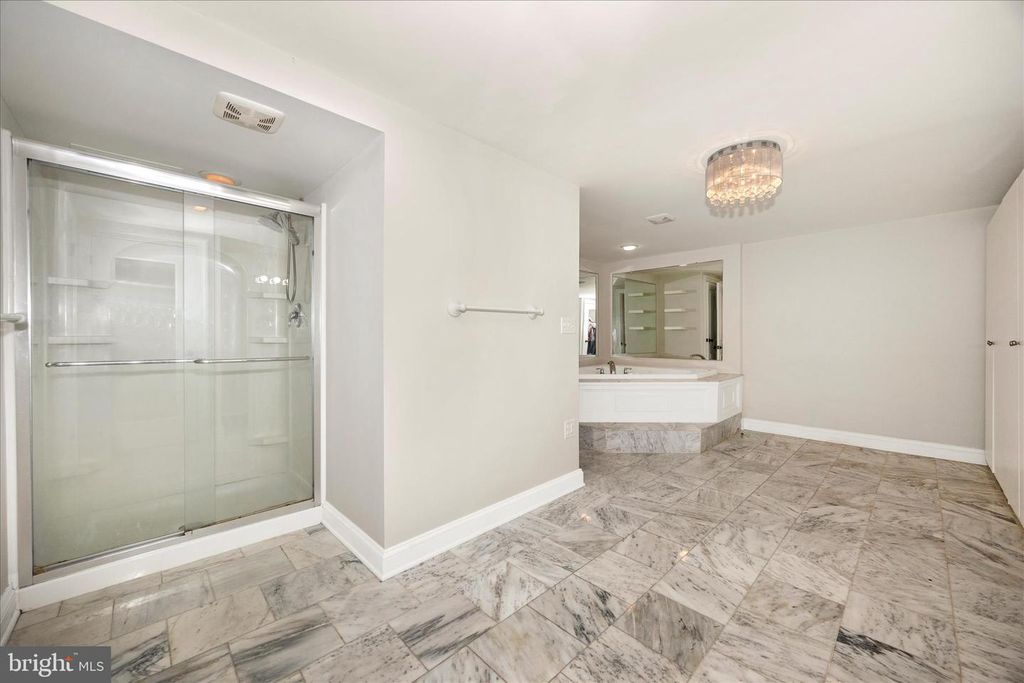 Image 33 of property listing at 17 THIRTEENTH ST, Frederick, MD 21701