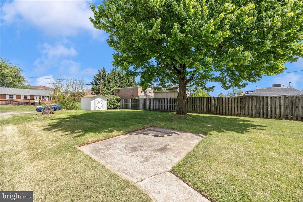 Image 45 of property listing at 17 THIRTEENTH ST, Frederick, MD 21701