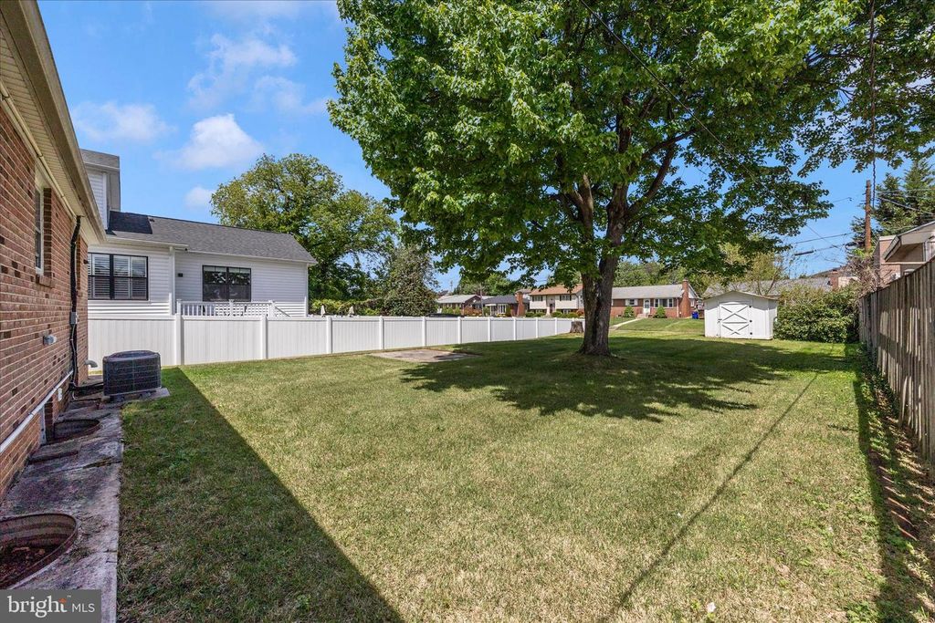 Image 47 of property listing at 17 THIRTEENTH ST, Frederick, MD 21701