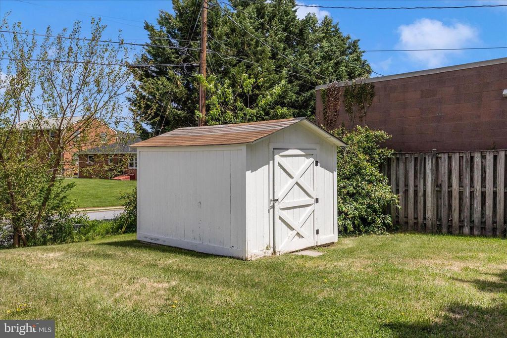 Image 49 of property listing at 17 THIRTEENTH ST, Frederick, MD 21701