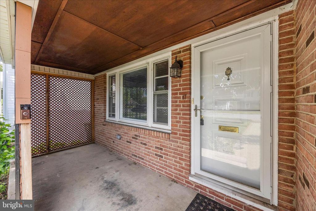 Image 50 of property listing at 17 THIRTEENTH ST, Frederick, MD 21701
