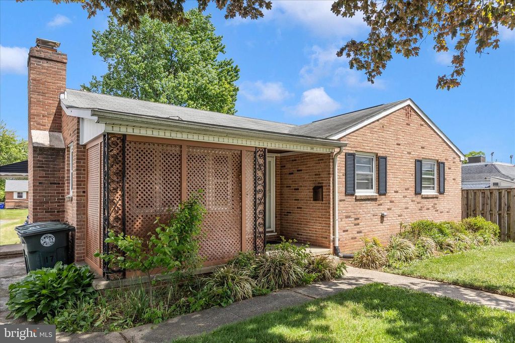 Image 53 of property listing at 17 THIRTEENTH ST, Frederick, MD 21701