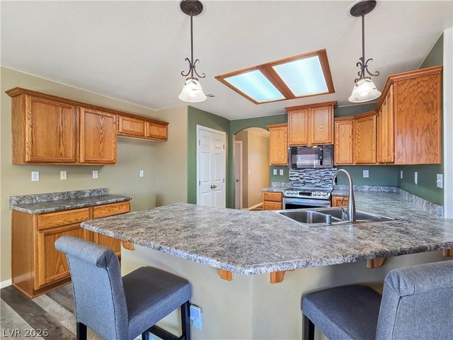 190 Mondale Court, Pahrump, NV 89048