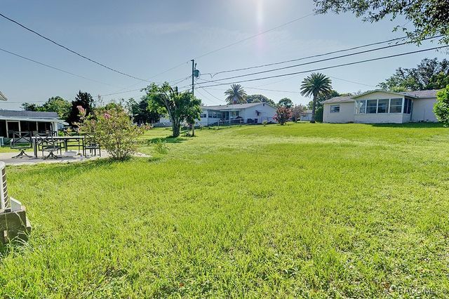 227 S Jefferson Street, Beverly Hills, FL 34465