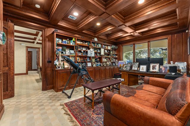 3111 Ski Shores TER, Austin, TX 78730