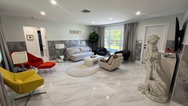 2957 NW 6TH Avenue, Wilton Manors, FL 33311