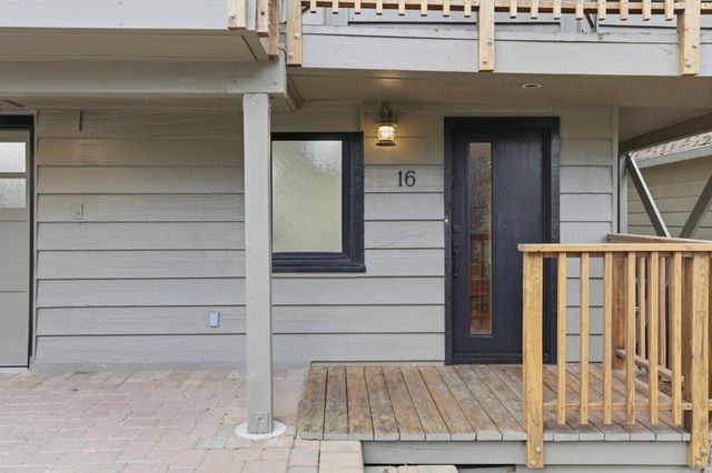 16 Tynan Way, Portola Valley, CA 94028