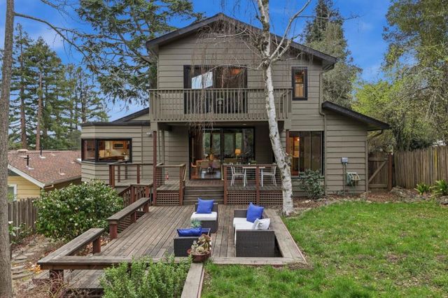 16 Tynan Way, Portola Valley, CA 94028