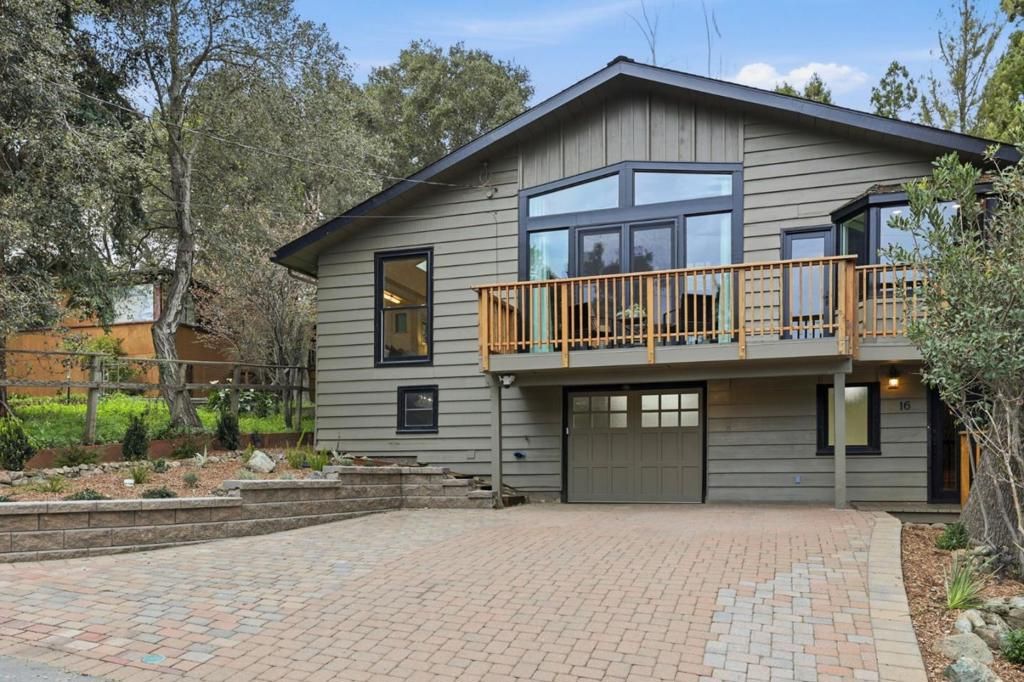 Image 39 of property listing at 16 Tynan Way, Portola Valley, CA 94028