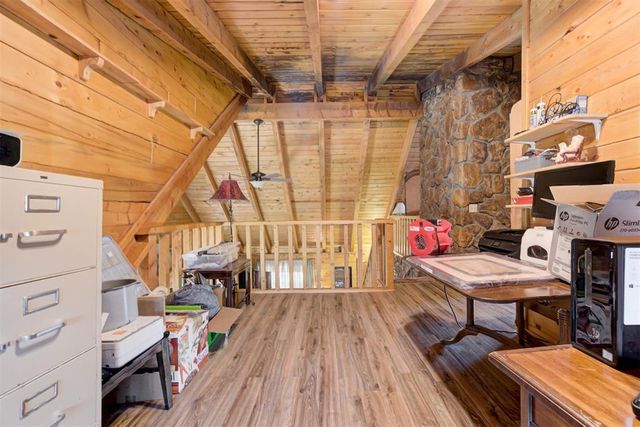 10 Timber Oaks Road, Mcloud, OK 74851