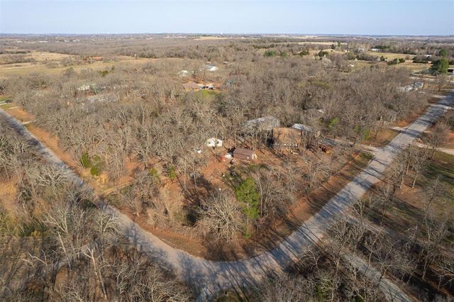 10 Timber Oaks Road, Mcloud, OK 74851