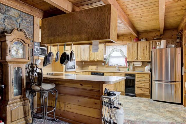 10 Timber Oaks Road, Mcloud, OK 74851