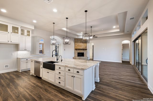 3363 Harvest View, Marion, TX 78124