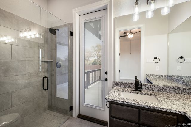 3363 Harvest View, Marion, TX 78124