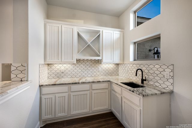 3363 Harvest View, Marion, TX 78124