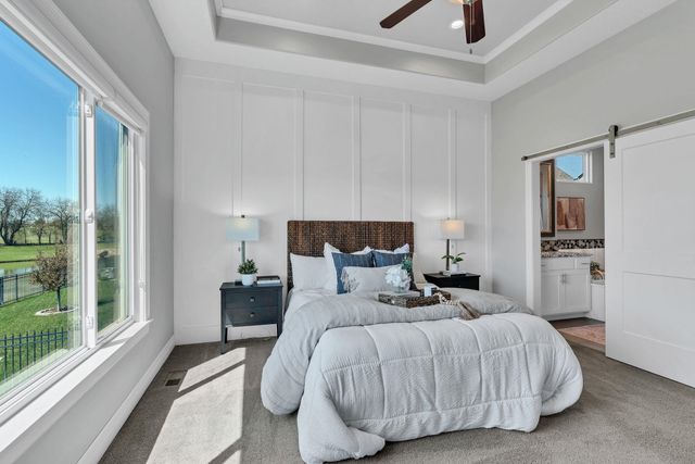 2233 S Ironstone St, Wichita, KS 67230