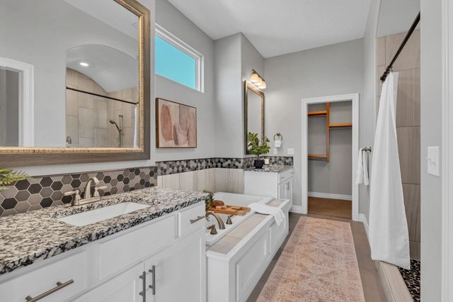 2233 S Ironstone St, Wichita, KS 67230