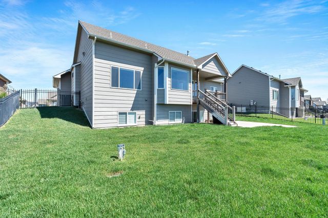 2233 S Ironstone St, Wichita, KS 67230