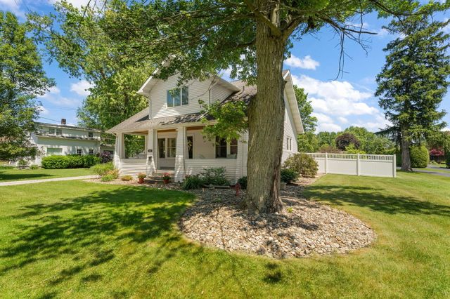123 Kingsbury Avenue, La Porte, IN 46350