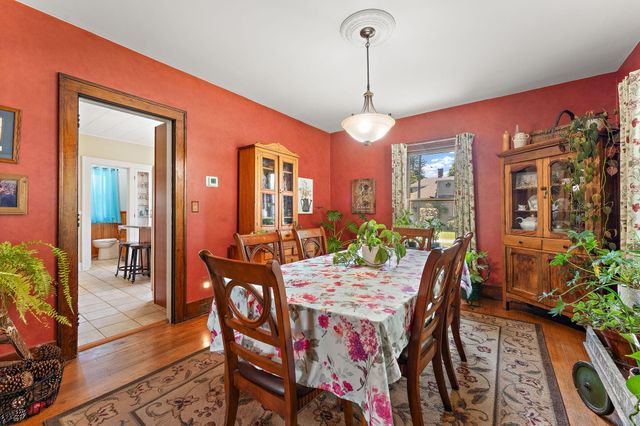 123 Kingsbury Avenue, La Porte, IN 46350