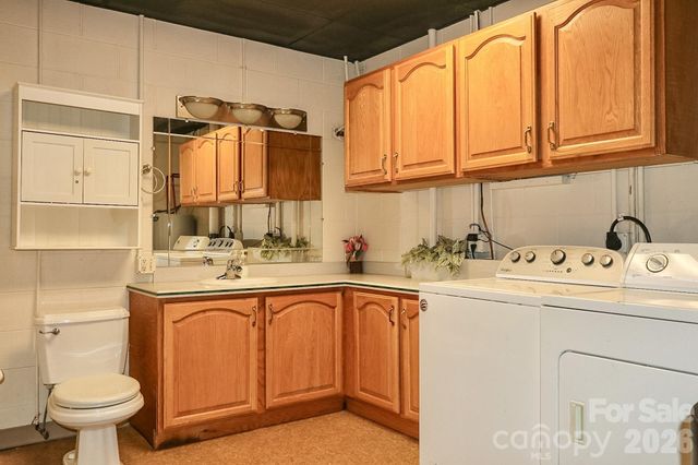 2726 Cedar Forest Road, Ronda, NC 28670