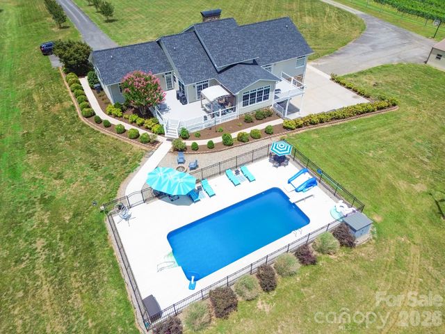2726 Cedar Forest Road, Ronda, NC 28670