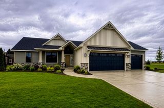 192 Queens Creek Drive, Frankenmuth, MI 48734