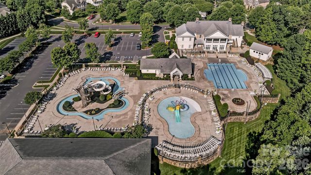 5032 Lydney Circle, Waxhaw, NC 28173