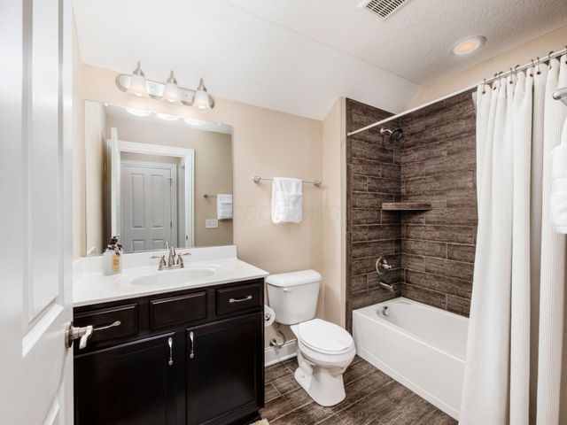 10411 Spicebrush Drive, Plain City, OH 43064