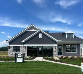 1794 Tamarack Road, Shakopee, MN 55379