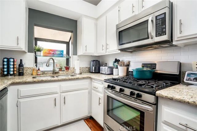 4862 Tiara, Huntington Beach, CA 92649