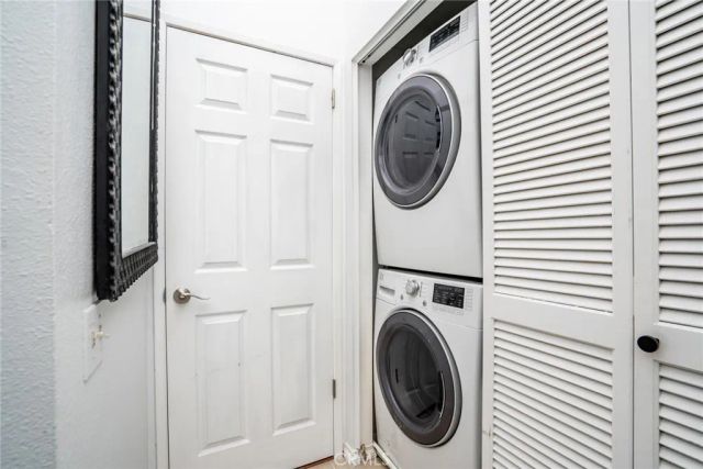 4862 Tiara, Huntington Beach, CA 92649