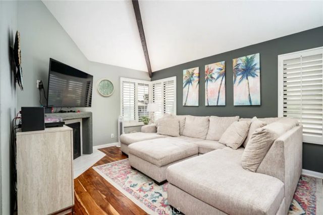 4862 Tiara, Huntington Beach, CA 92649