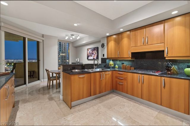 2747 Paradise Road 1603, Las Vegas, NV 89109