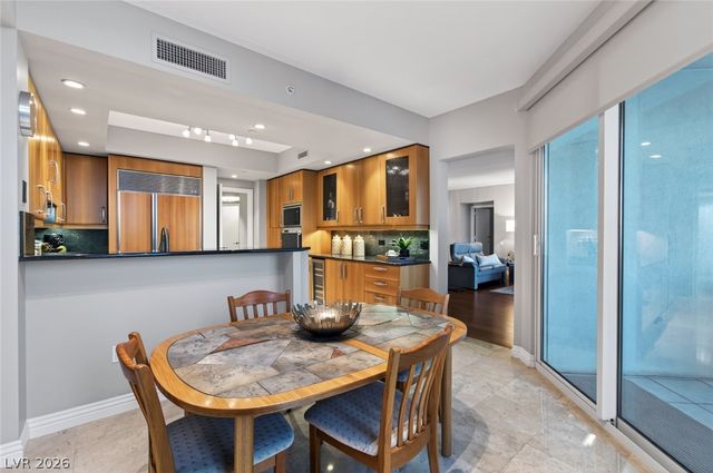 2747 Paradise Road 1603, Las Vegas, NV 89109