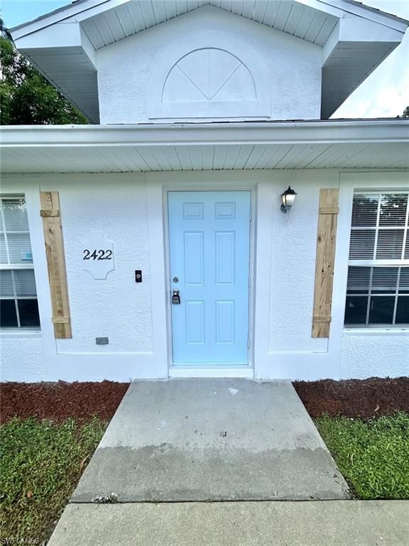 2422 Joe AVE S, LEHIGH ACRES, FL 33973 — photo 2