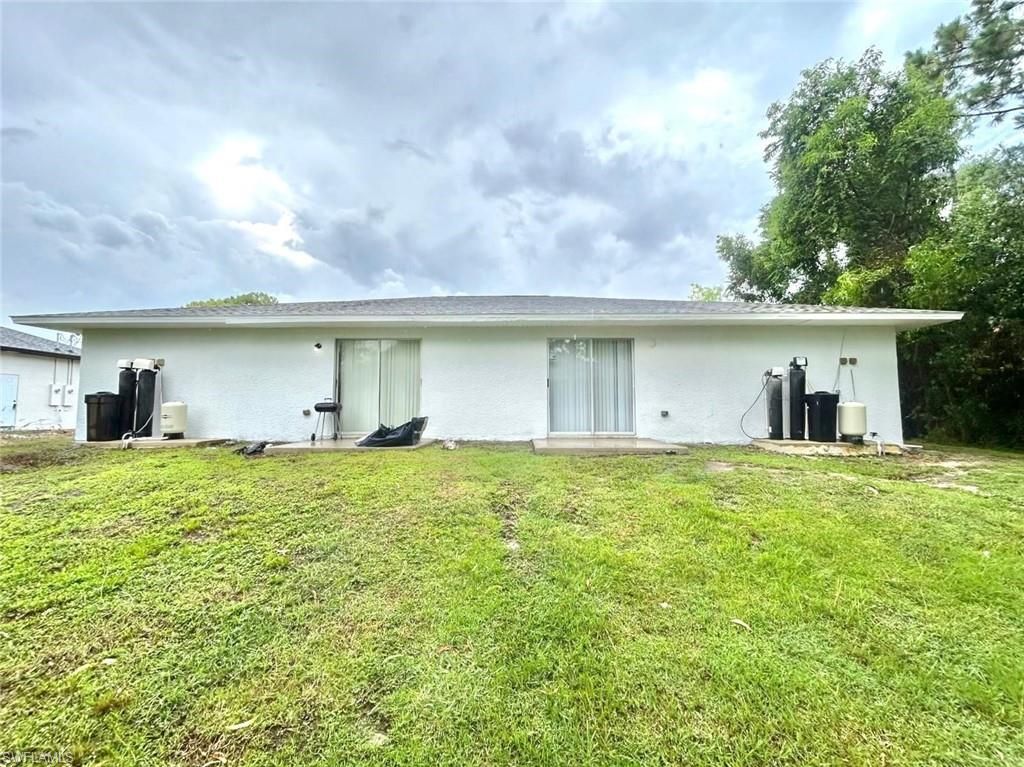 2422 Joe AVE S, LEHIGH ACRES, FL 33973 — photo 4