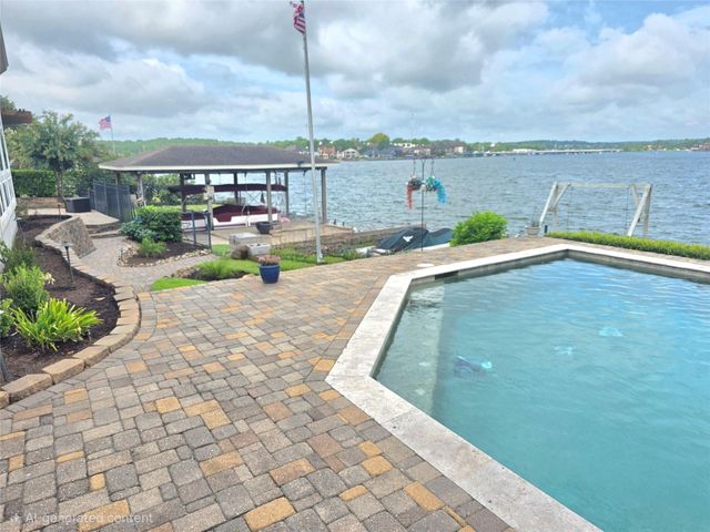 122 April Breeze Street, Conroe, TX 77356