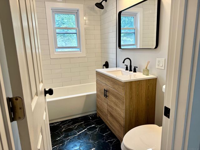 179 McGrath Court, Stratford, CT 06615