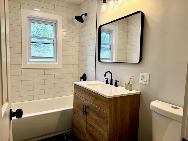 179 McGrath Court, Stratford, CT 06615