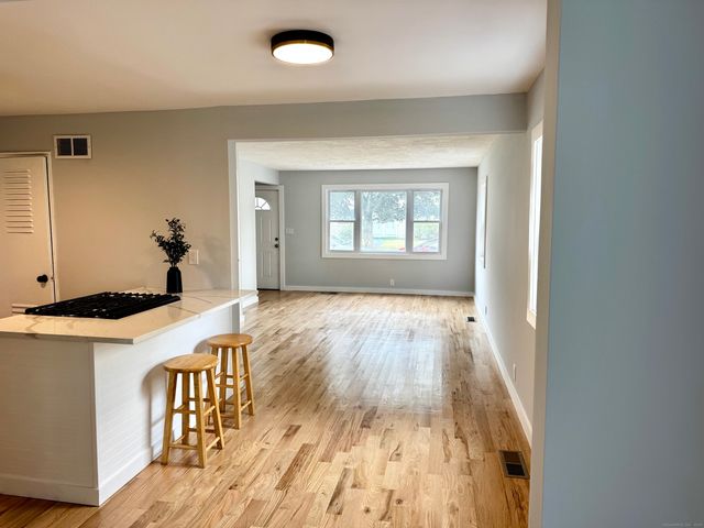 179 McGrath Court, Stratford, CT 06615